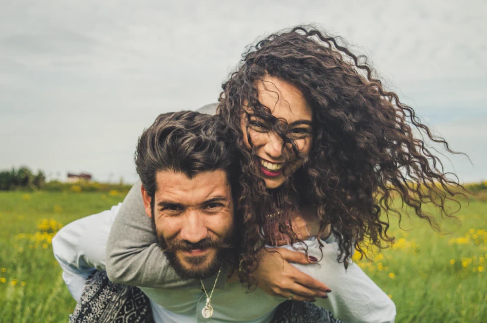 Healthy Compromise: The Secret to a Lasting Relationship? How to Bend Without Breaking